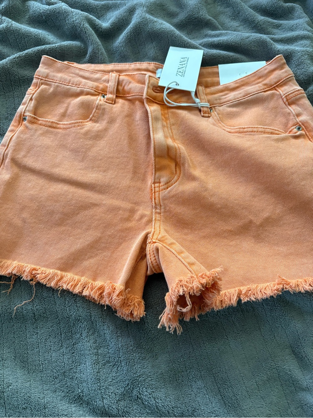 Zenana Outfitters Peach Orange Frayed-Hem Denim Shorts